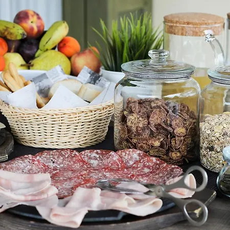 Bed & Breakfast Maison N&m