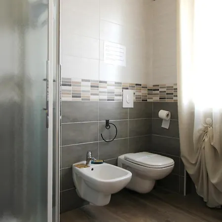 Maison N&m 3* Desenzano del Garda