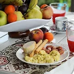 Maison N&m فندق مبيت وإفطار 3*
